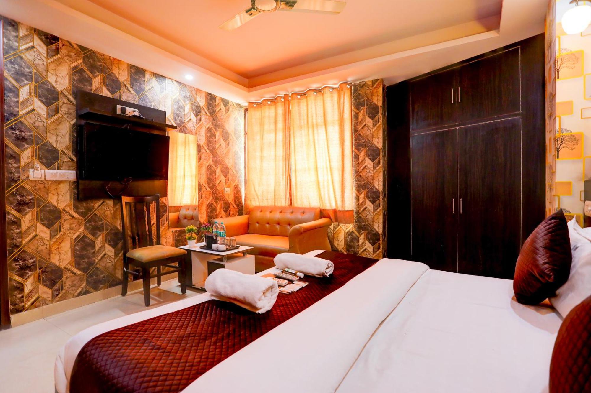Hotel Luxury Global New Delhi Eksteriør bilde