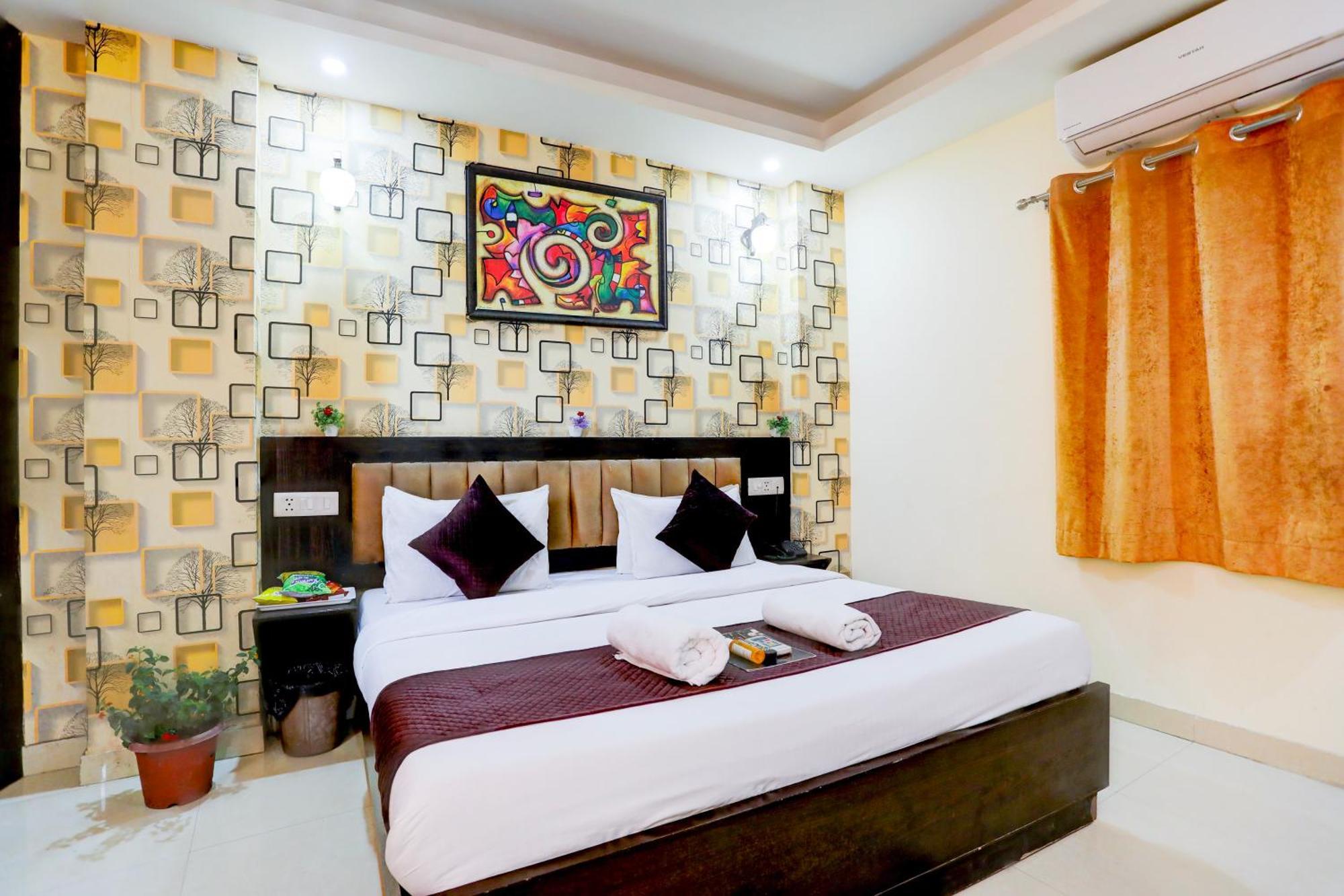 Hotel Luxury Global New Delhi Eksteriør bilde